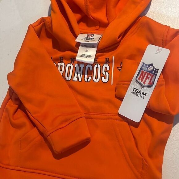 Denver Broncos 12 Months Hoodie Sweatshirt NFL Team Apparel - Picture 3 of 3